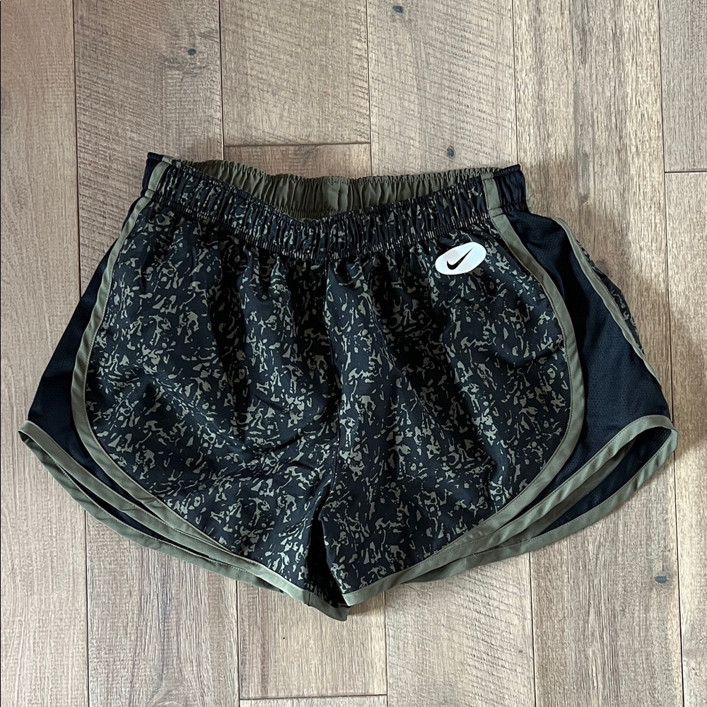Running shorts size sm